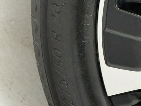 Used 2021 Mercedes-Benz GLS 450 4MATIC image 51