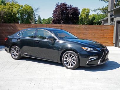 Used 2018 Lexus ES 300h