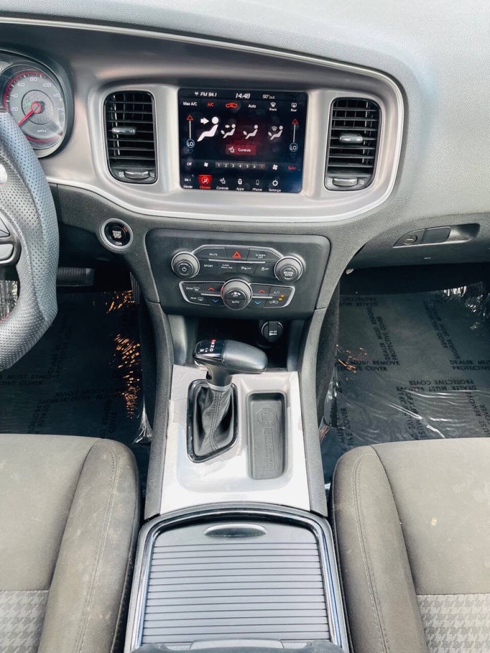 Used 2022 Dodge Charger R/T w/ Blacktop Package RWD image 22