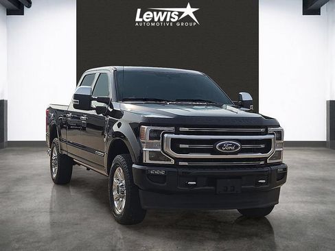 Used 2021 Ford F250 Platinum w/ FX4 Off-Road Package AWD/4WD image 6