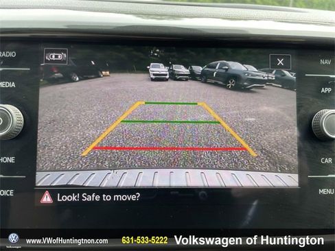 Certified 2022 Volkswagen Taos SEL image 25