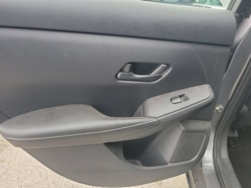 Used 2024 Nissan Sentra S FWD image 15