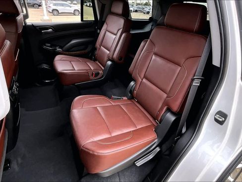 Used 2020 Chevrolet Tahoe Premier w/ Premier Plus Edition image 37