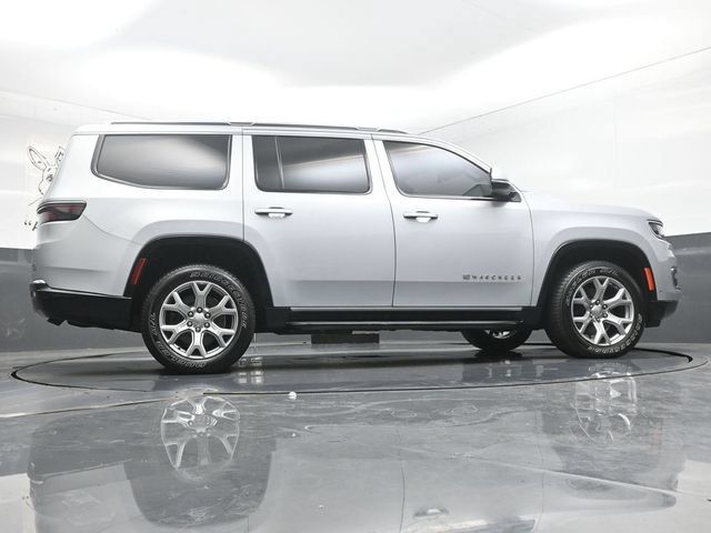 Used 2022 Jeep Wagoneer Series II AWD/4WD image 60