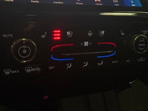 Used 2024 Jeep Grand Cherokee Summit w/ Adv Protech Group IV image 22