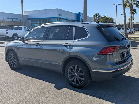 Used 2023 Volkswagen Tiguan SE image 5