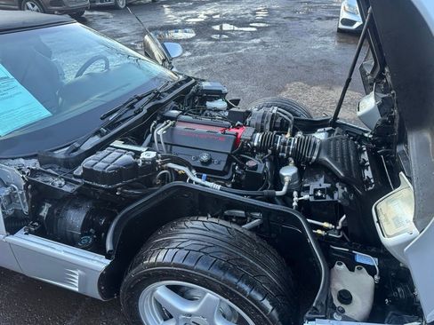 Used 1996 Chevrolet Corvette Convertible RWD image 31