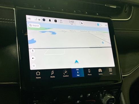 Used 2022 Jeep Grand Cherokee Overland w/ Luxury Tech Group IV image 13