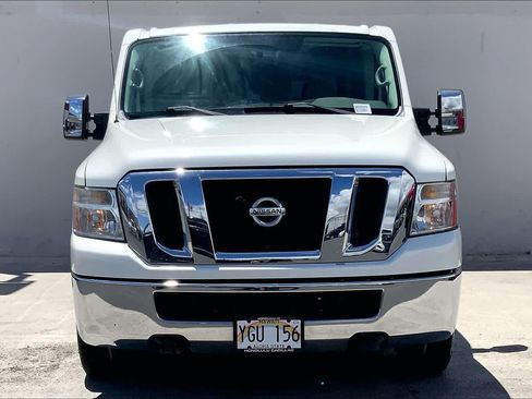 Used 2016 Nissan NV 3500 SV RWD image 6