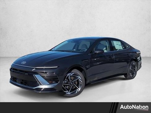 New 2026 Hyundai Sonata SEL image 1