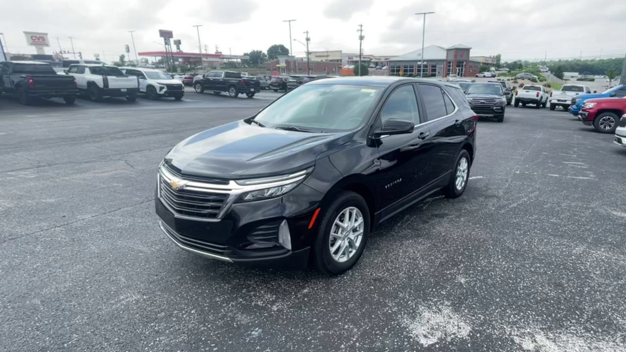 Used 2024 Chevrolet Equinox LT FWD image 5