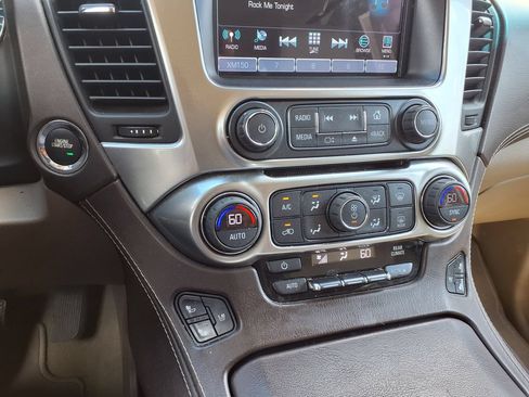 Used 2017 Chevrolet Tahoe Premier AWD/4WD image 28