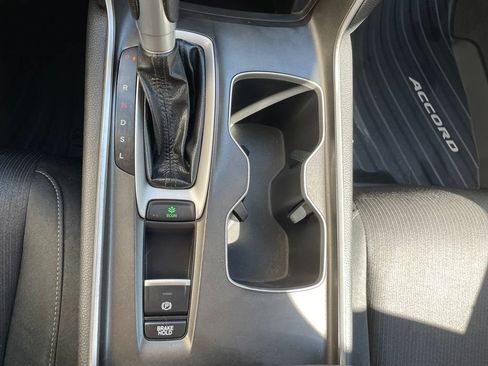 Certified 2019 Honda Accord LX image 19