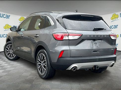 Used 2022 Ford Escape SEL w/ Class II Trailer Tow Package image 4