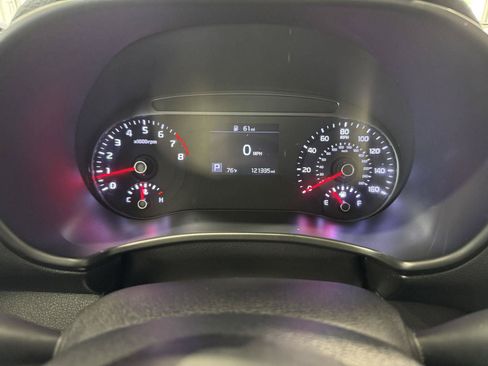 Used 2020 Kia Soul X-Line FWD image 18