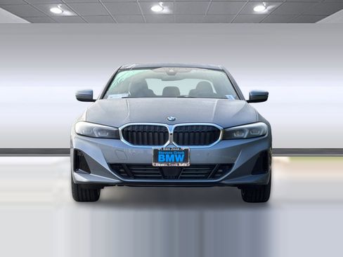 Used 2026 BMW 330i Sedan w/ Premium Package image 5