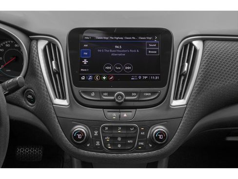 Used 2023 Chevrolet Malibu LT image 40