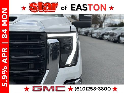 New 2025 GMC Sierra 3500 Pro w/ Convenience Package image 23