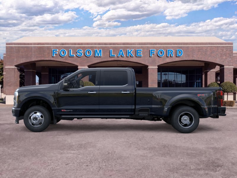 New 2026 Ford F350 Platinum AWD/4WD image 3