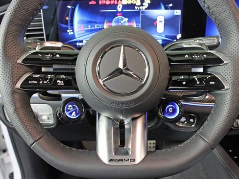 Certified 2025 Mercedes-Benz GLE 53 AMG 4MATIC image 18