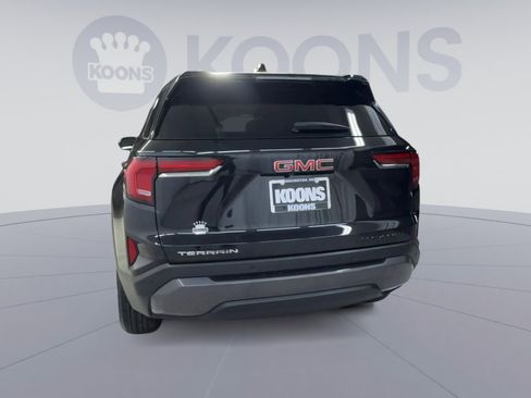 Used 2025 GMC Terrain Elevation FWD image 10