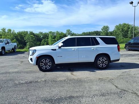 Used 2023 GMC Yukon AT4 w/ AT4 Premium Plus Package AWD/4WD image 44