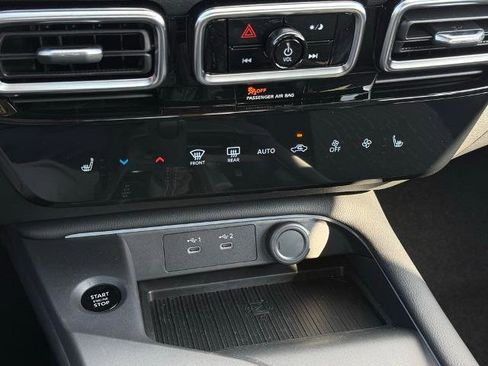 New 2026 Nissan Sentra SV w/ SV Convenience Package image 26