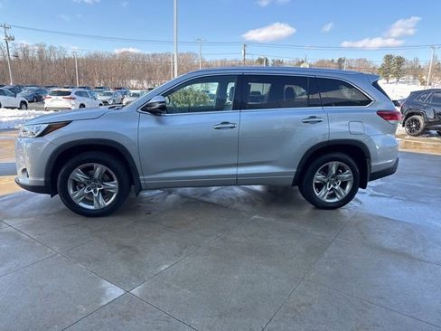Used 2019 Toyota Highlander Limited image 4