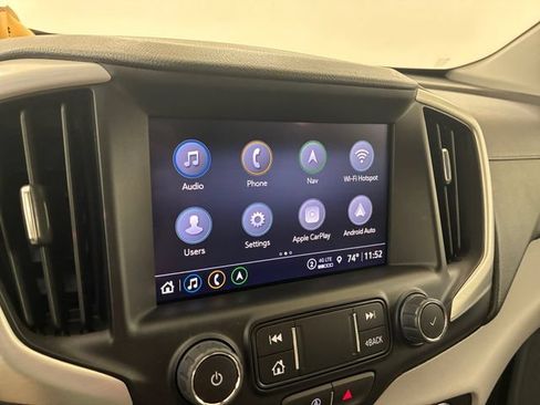 Used 2024 GMC Terrain SLT w/ Infotainment Package II AWD/4WD image 26