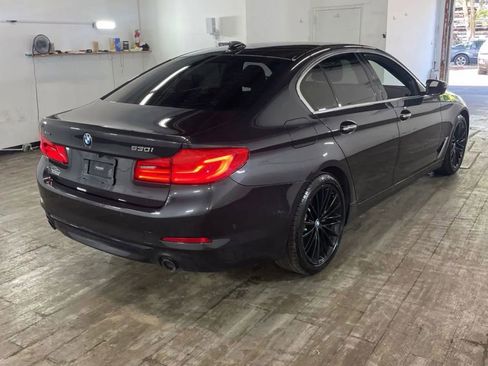 Used 2017 BMW 530i xDrive AWD/4WD image 4