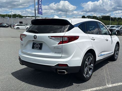 Used 2023 Acura RDX AWD w/ Advance Package image 6