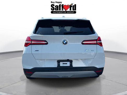 Used 2025 BMW X3 xDrive30i w/ Premium Package image 11