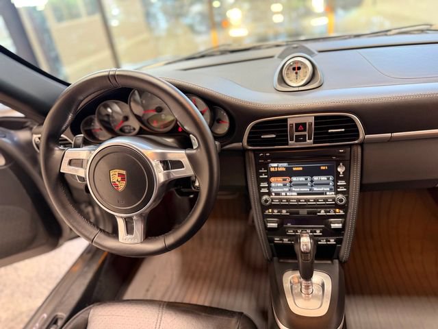 Used 2009 Porsche 911 Carrera S RWD image 23