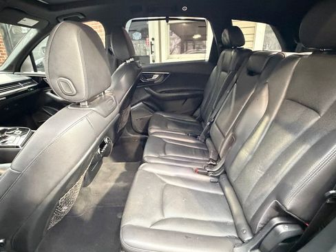 Used 2017 Audi Q7 3.0T Premium Plus w/ Premium Plus Package image 10