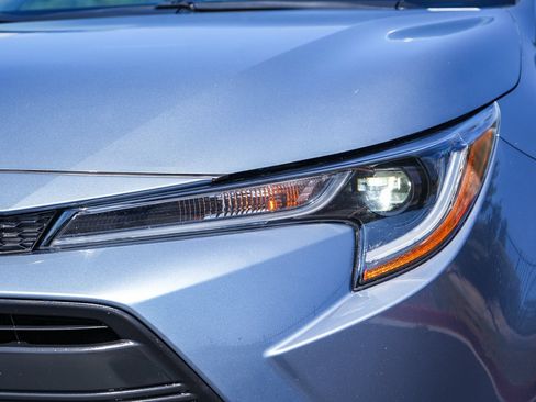 Certified 2024 Toyota Corolla LE FWD image 5