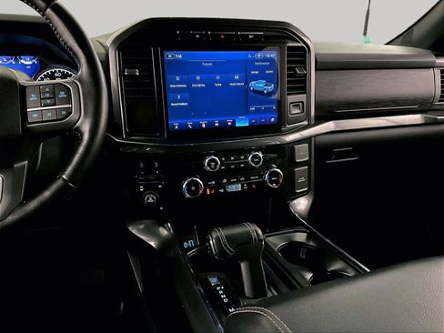 Used 2022 Ford F150 XLT w/ Equipment Group 302A High image 6