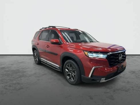 Used 2023 Honda Pilot Elite image 6