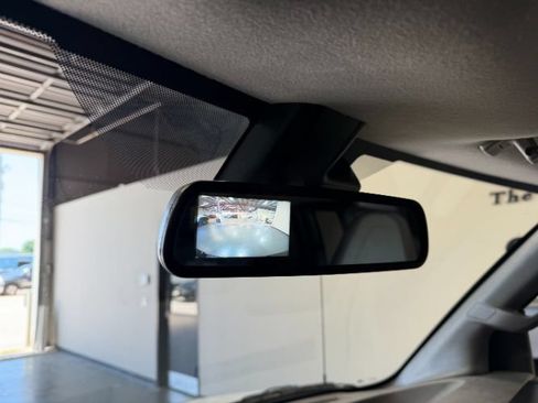Used 2025 GMC Savana 3500 LT w/ LT Preferred Equipment Group RWD image 17