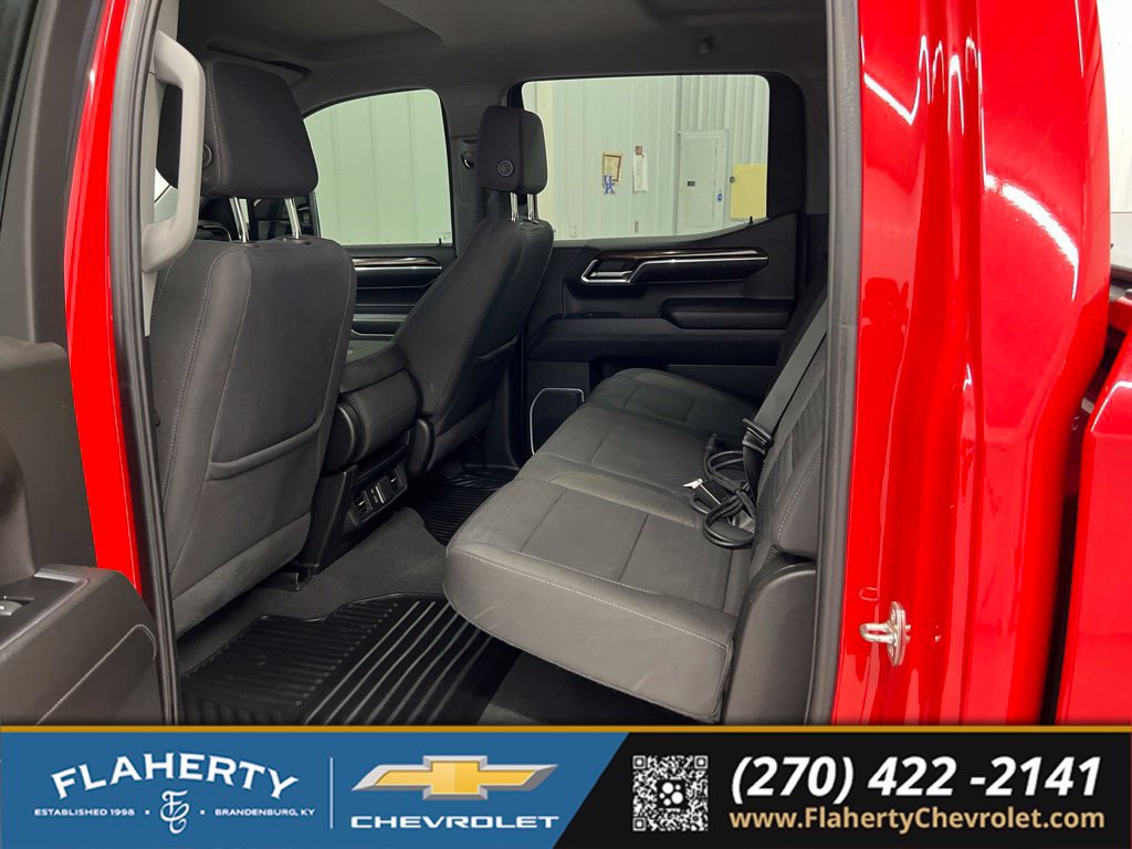 Used 2022 GMC Sierra 1500 SLE AWD/4WD image 11