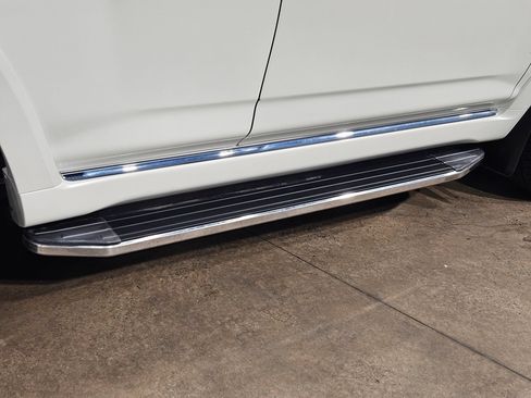 Used 2021 Toyota 4Runner Limited RWD image 39
