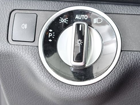 Used 2013 Mercedes-Benz C 350 4MATIC Coupe image 30