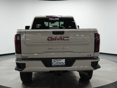 New 2026 GMC Sierra 2500 AT4 w/ AT4 Premium Plus Package image 9