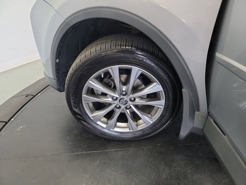 Used 2016 Toyota RAV4 Limited w/ Advanced Technology Package AWD/4WD image 30