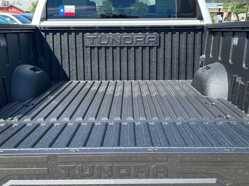 New 2026 Toyota Tundra Limited AWD/4WD image 14