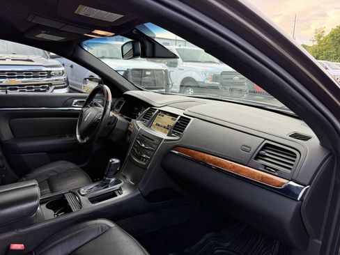 Used 2016 Lincoln MKS FWD image 9