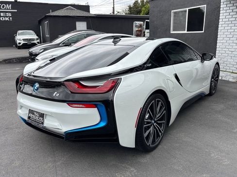 Used 2019 BMW i8 Coupe AWD/4WD image 31