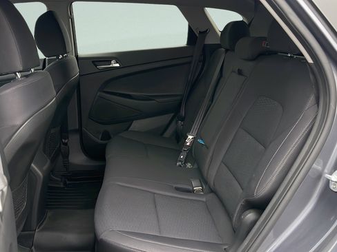 Used 2019 Hyundai Tucson SE image 23