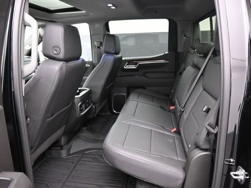 New 2026 GMC Sierra 1500 Elevation w/ Elevation Premium Package image 24