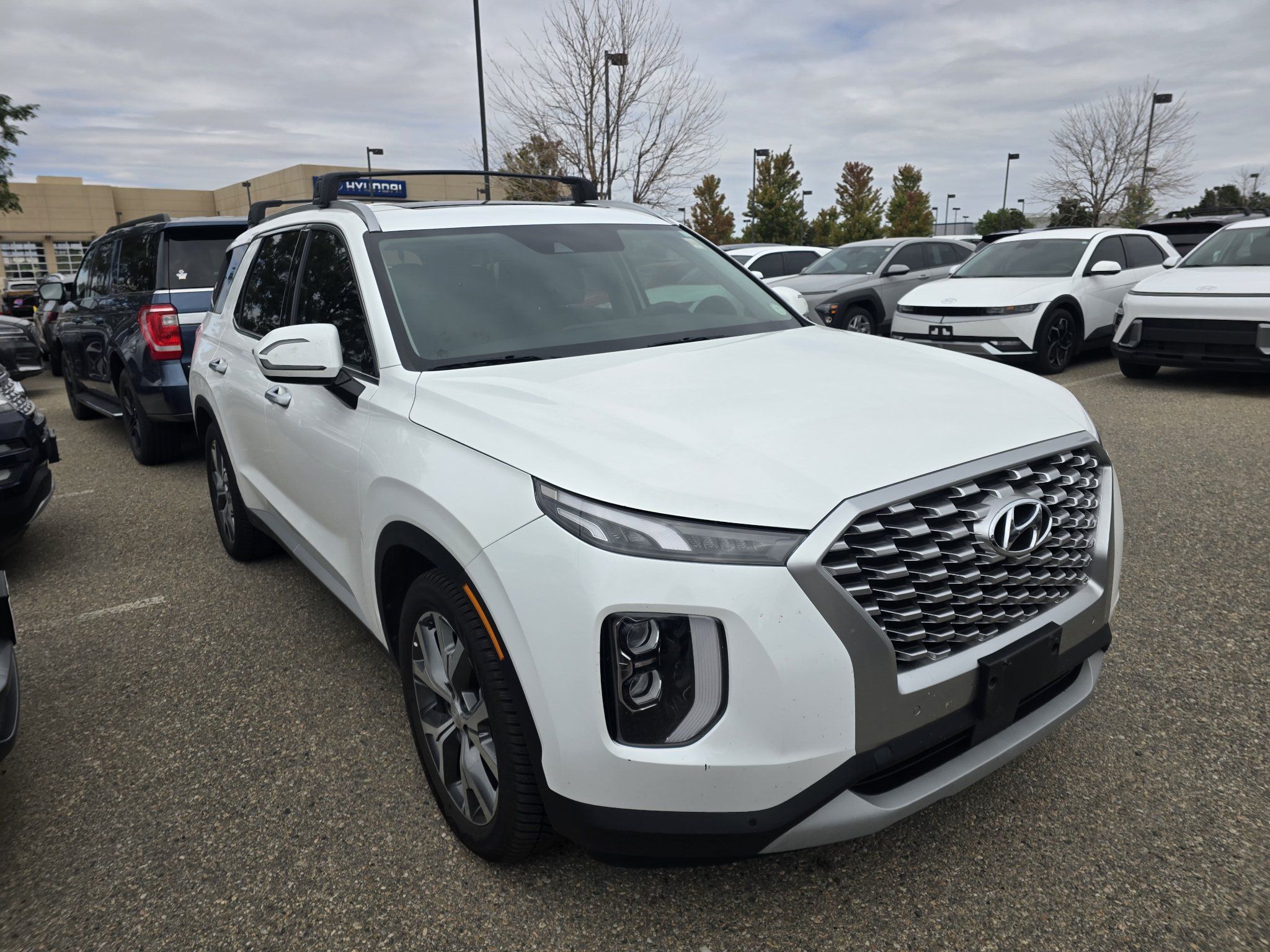 Used 2022 Hyundai Palisade SEL w/ Premium Package AWD/4WD image 18