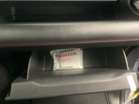 New 2025 Honda Pilot Black Edition image 26